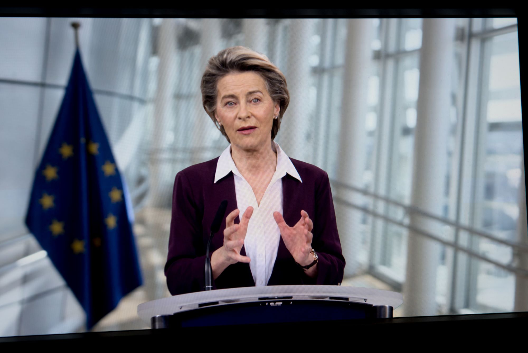 COVID: European Commission calls for AstraZeneca contract ...