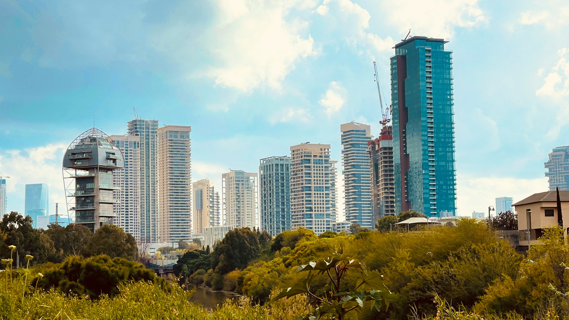 tel aviv skyline